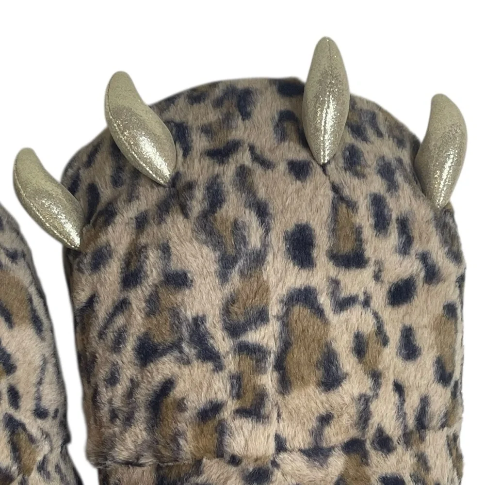 NWT Old Navy Kids Plush Slippers XXL Youth 5-6 Critter Leopard Monster Claw Feet